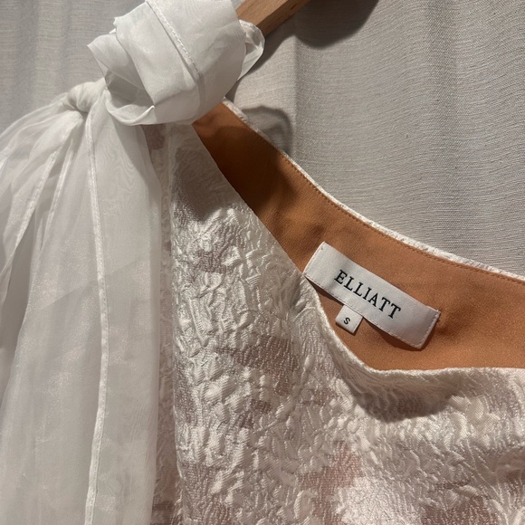 Elliatt X Revolve April Dress (Ivory) - Picture 7 of 7